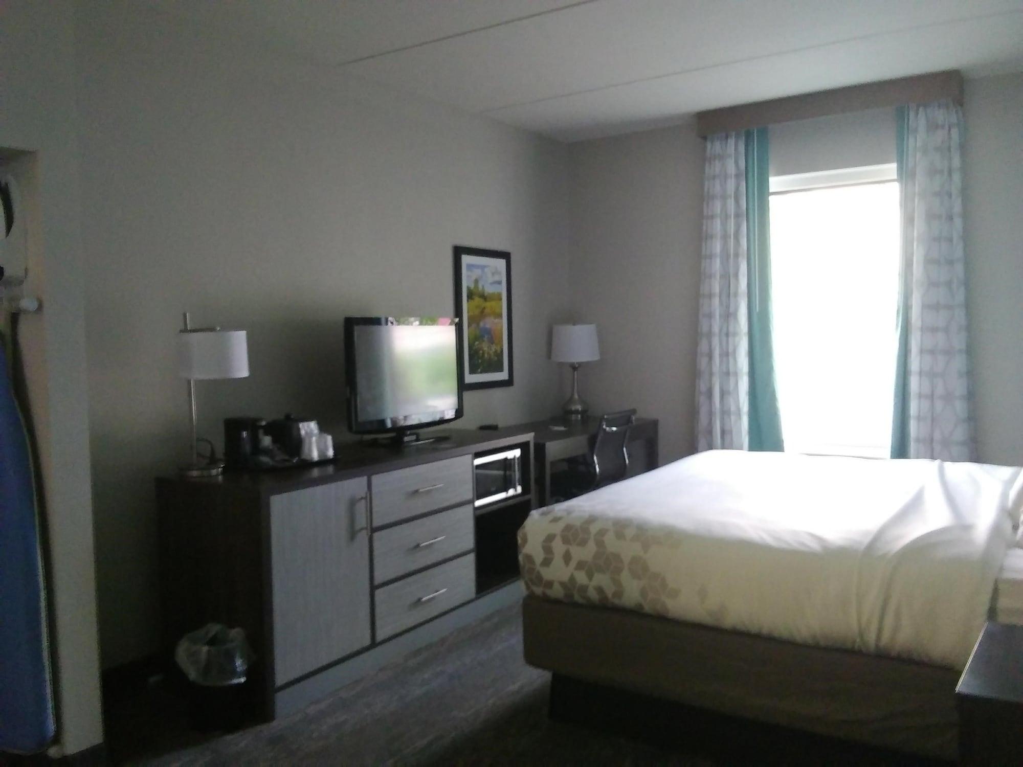 La Quinta By Wyndham Jamestown Eksteriør bilde