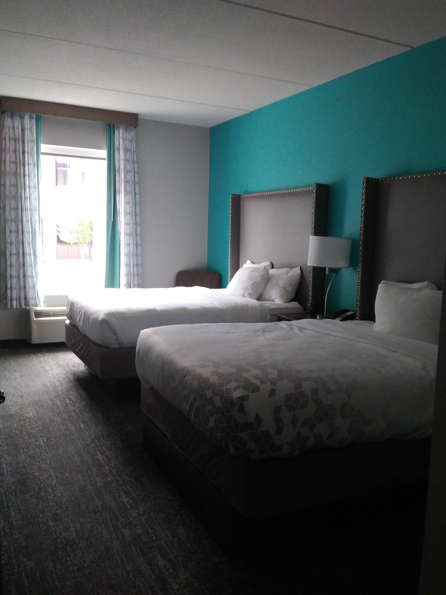 La Quinta By Wyndham Jamestown Eksteriør bilde