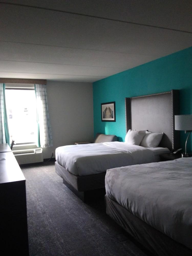 La Quinta By Wyndham Jamestown Eksteriør bilde