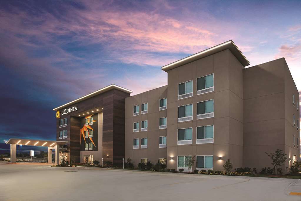 La Quinta By Wyndham Jamestown Eksteriør bilde